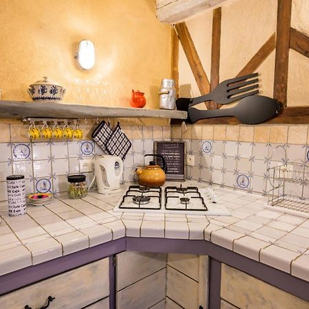 Gite Les Toisnieres Marigne-Laille Exteriör bild